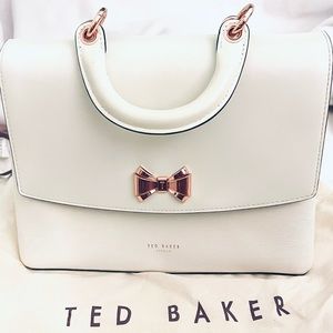 Leather cream Ted Baker Bag with Rose Gold Detailing!